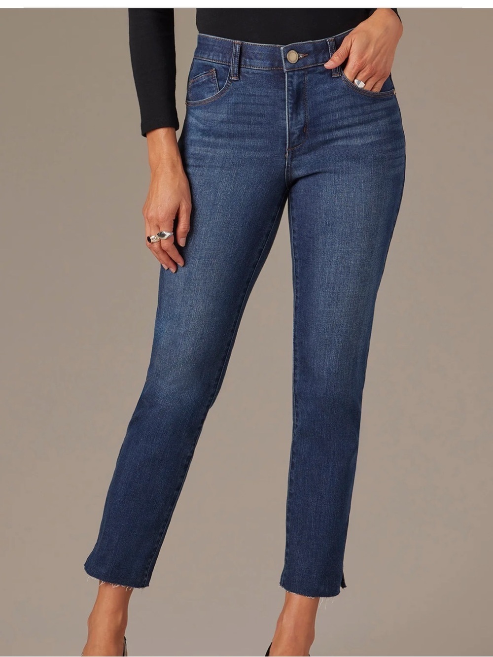 Wit & Wisdom Women's Logan High Waist Cropped Raw Hem Straight Slim Jeans Size 6